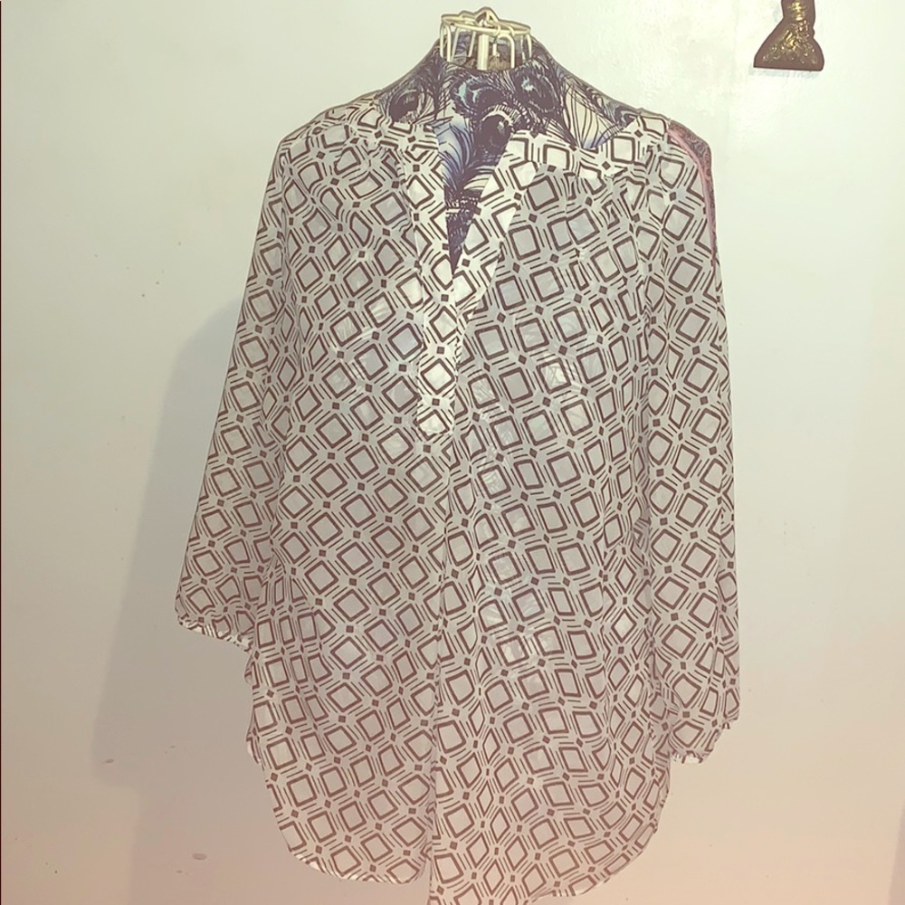 Women’s long sleeve shirt